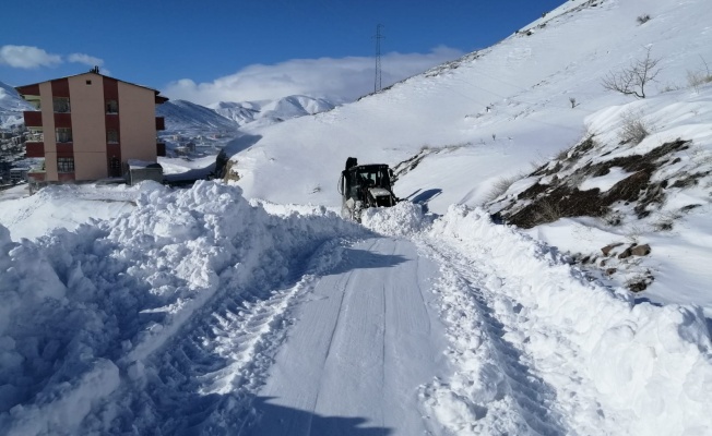 Okullar Yarında Tatil