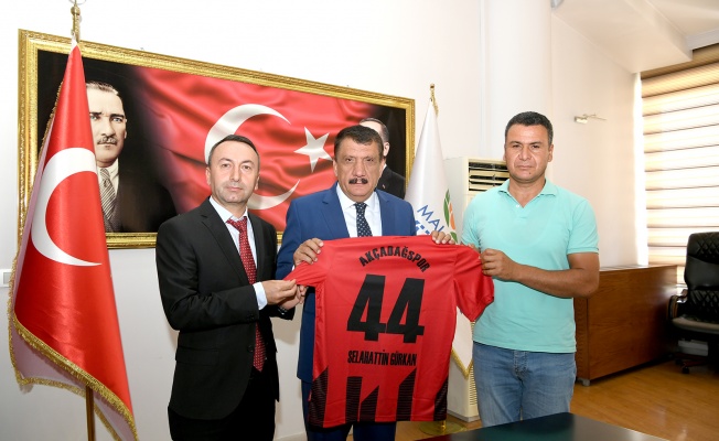Başkan Gürkan, Akçadağ Spor Kulübü Başkanı İbrahim Coşkun'u Ağırladı