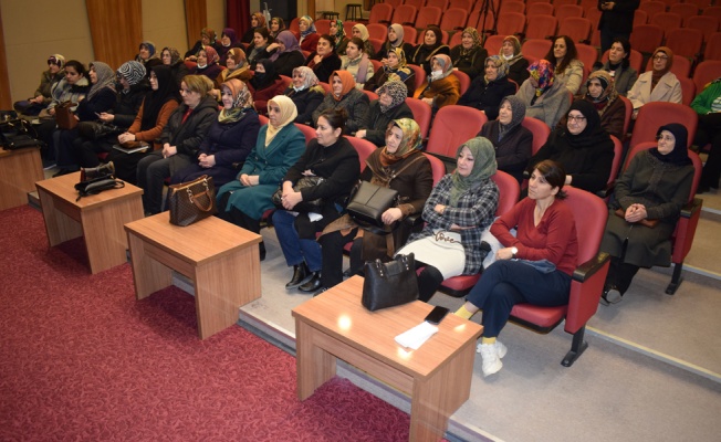 "Mahallemde En Büyük Desteği Kadınlardan Alıyorum"