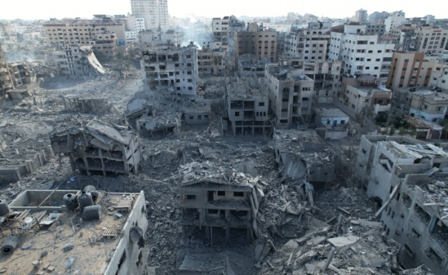 İsrail Gazze'yi Bombalamaya Devam Ediyor