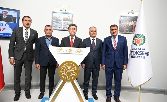 Bakan Yumaklı’dan Başkan Gürkan’a Ziyaret