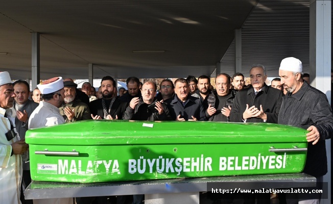 Gazeteci Celal Yalvaç Son Yolculuğuna Uğurlandı Gazeteci Celal Yalvaç Son Yolculuğuna Uğurlandı