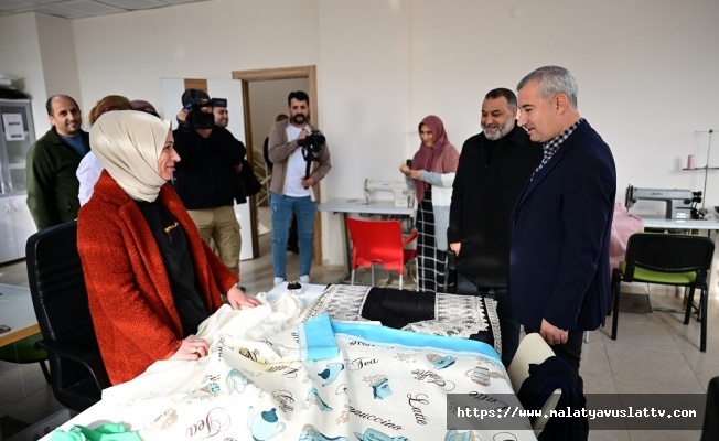 Çınar'dan Meslek Edindirme Kurslarına Ziyaret Çınar'dan Meslek Edindirme Kurslarına Ziyaret