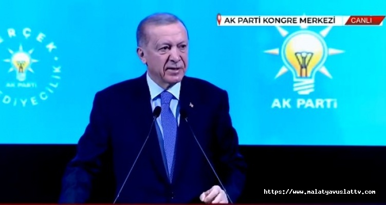 Erdoğan, Seçim Beyannamesini Açıkladı