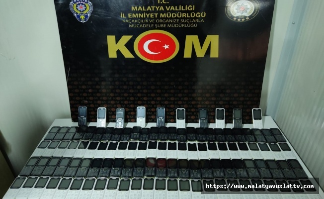 Malatya’da Kaçak Cep Telefonları Ele Geçirildi