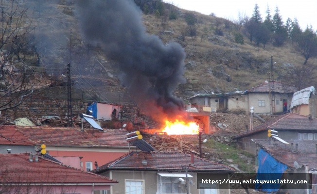 Malatya’daki Çadır Yangını Korkuttu