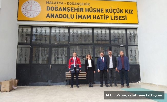 Büyükşehir Belediyesi’nden  Öğrencilere Moral Hediyesi