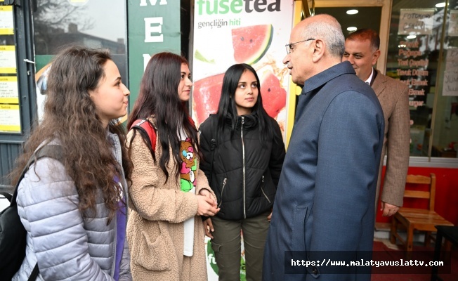 AK Parti Büyükşehir Belediye Başkan Adayı Sami Er’den Esnaf Ziyaretleri