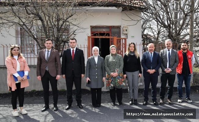 Hanife Yazıcı’dan Hane Ziyareti