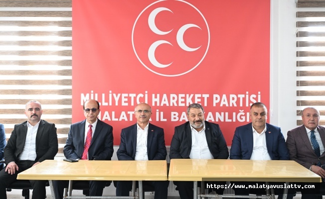 Er, AK Parti ve MHP Teşkilatlarıyla Bayramlaştı