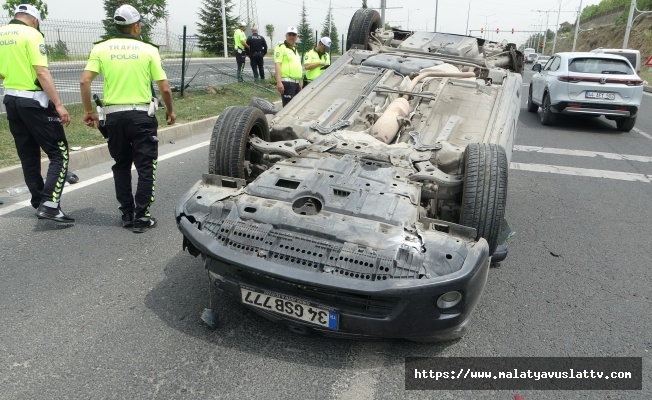 Refüje Çarpan Araç Takla Attı: 1 Yaralı!