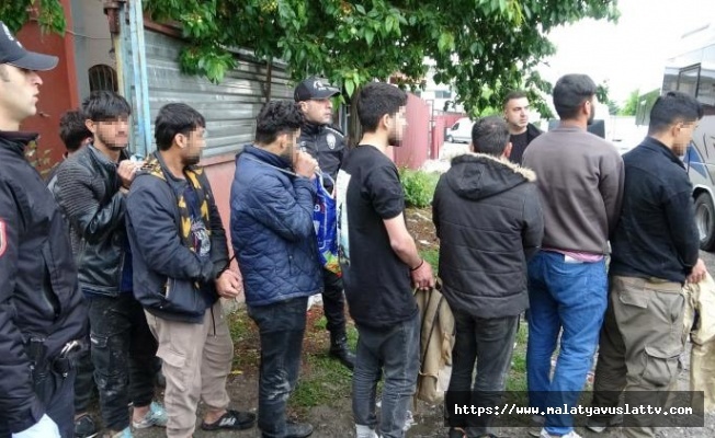 Malatya'da 25 Düzensiz Göçmen Yakalandı