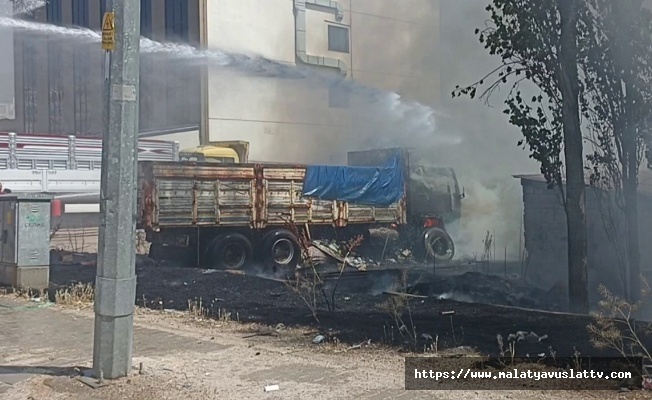 Korkutan Yangın: 2 Kamyon, 4 Konteyner Zarar Gördü