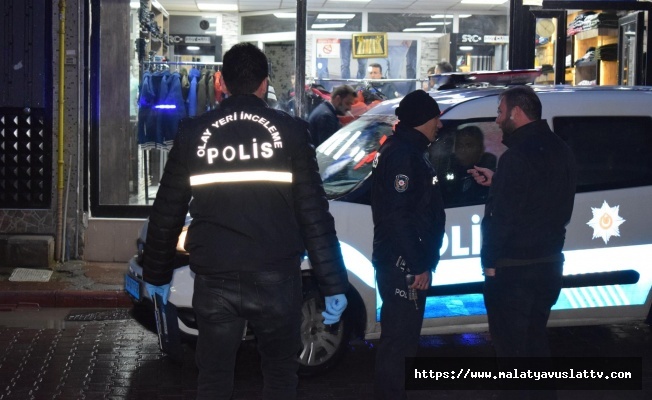 Malatya'da Bıçaklı Kavga: 3 Yaralı