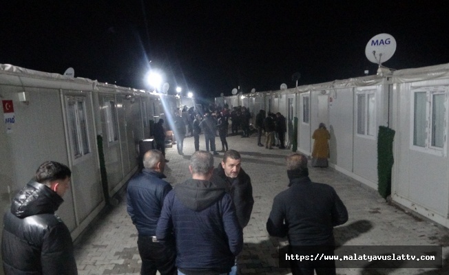 Malatya'da Polis Memuru Bıçaklı Saldırıya Uğradı