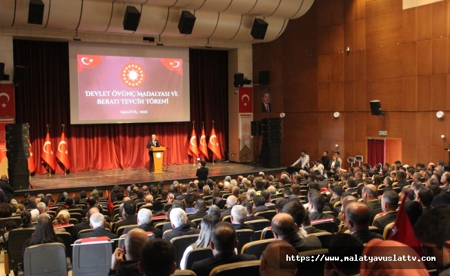 Malatya'da Şehit Ailelerine Devlet Övünç Madalyası Takdim Edildi