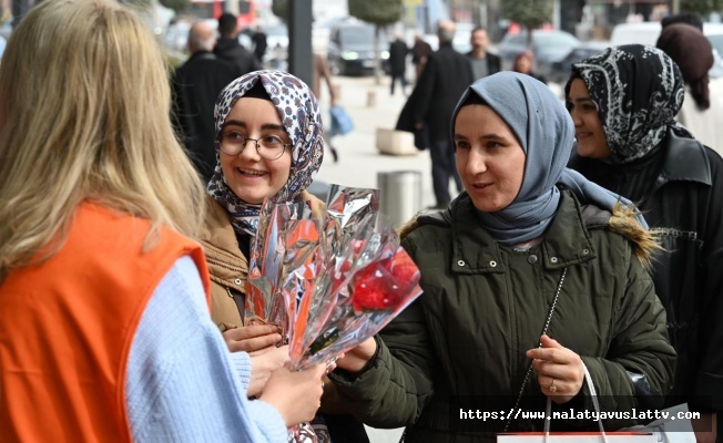 Milletvekili Ölmeztoprak'tan Anlamlı Mesaj
