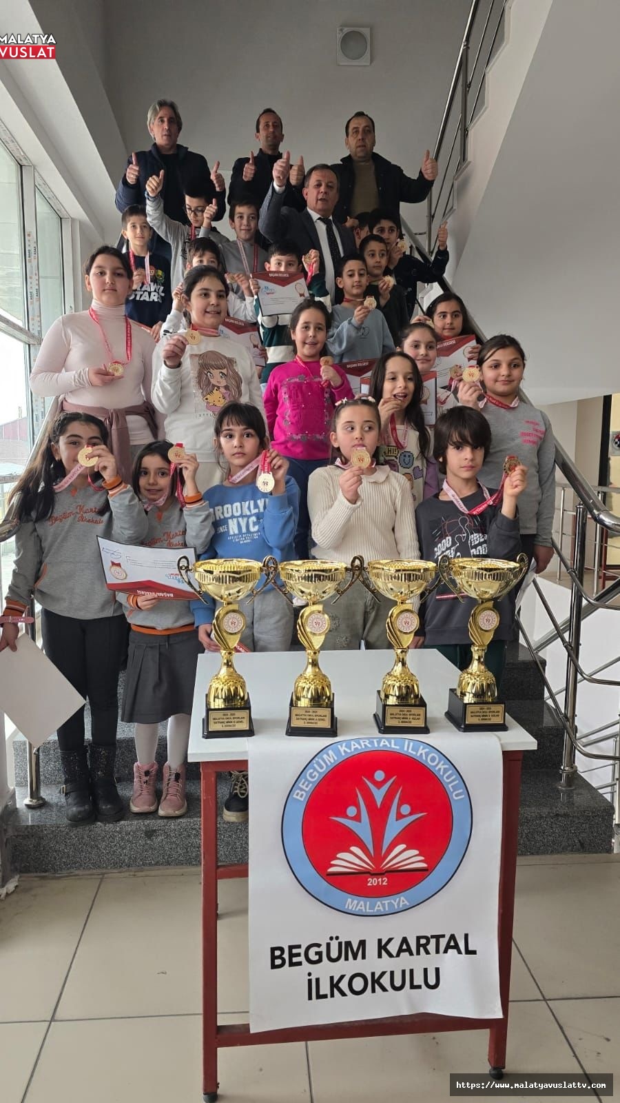 Begüm Kartal İlkokulu Satrançta İl Birincisi Oldu!