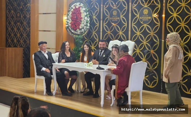 Nikah Salonlarında #039;05.05.2025#039; Yoğunluğu