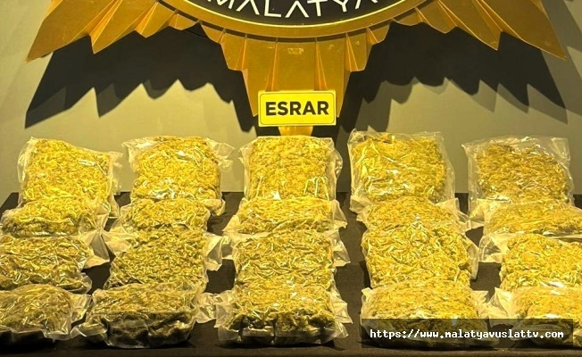 12 Kilo 800 Gram Esrar Ele Geçirildi