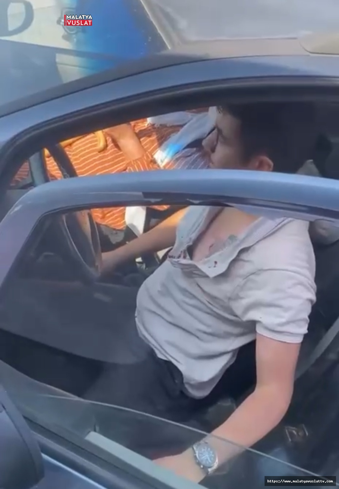 Motaş Şoförü Tartıştığı Genci Darp Etti