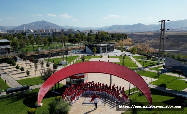 Öğrencilerden ‘Malatya’dan Cumhuriyete’ Klibi