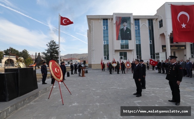 Darende İlçesinde Atatürk’ü Anma Töreni Düzenlendi