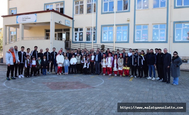 Battalgazi Belediyespor’dan Özel Gereksinimli Öğrencilere Anlamlı Ziyaret