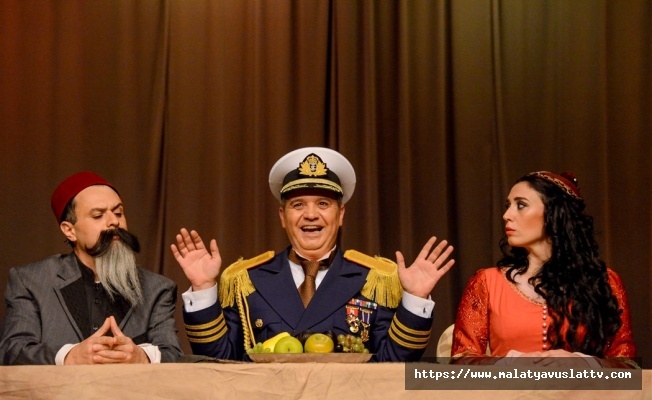 “Bu Da Geçer Ya Hu” Malatya’da Sahnelendi