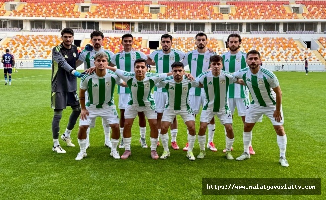 Malatya Yeşilyurtspor 9 Kişi Kalan Rakibini 1-0 Mağlup Etti