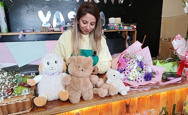 Darende’de Çiçekçilerde 14 Şubat Telaşı