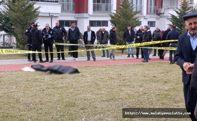 Ekmek Almaya Giderken Kalp Krizi Geçirdi