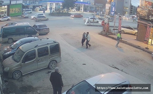 Eşini Sokak Ortasında Silahla Tehdit Edip Darp Etti, Tutuklanarak Cezaevine Gönderildi