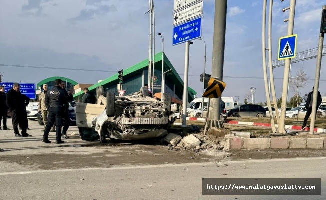 Feci Kaza'da Şans Eseri Kurtuldular!
