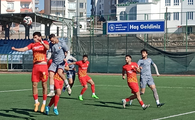 Malatyaspor, Yeşiltepe’de Elazığ Yolspor’a Farklı Mağlup Oldu