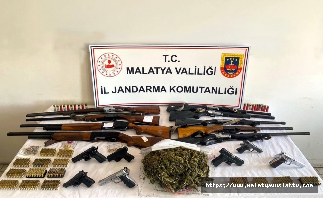 Jandarmadan Zehir Tacirlerine Darbe