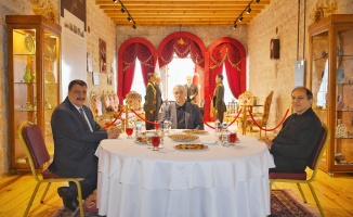 Malatya Belediyesi Eski Başkanları Erkal Ve Çerçi Kent Müzesini Gezdiler