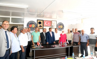 Başkan Gürkan'dan Kayısı Kent Muhtarlar Derneği'ne Ziyaret