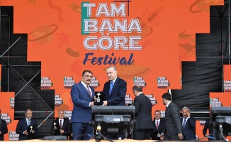 Cumhurbaşkanı Erdoğan'dan Başkan Gürkan'a Ödül