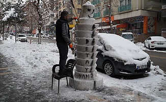 Kalıbı Leğen, Burnu Musluk, Kardan Nalbur