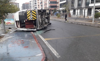 Malatya'da Öğrenci Servisi Kaza Yaptı