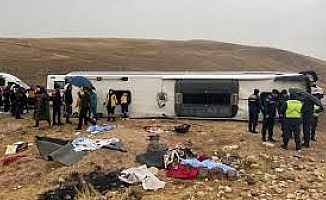 Sivas'ta Otobüs Kazası: 7'ye yükseldi