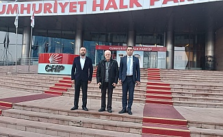 Gürbüz, Ankara’da CHP Genel Merkezinde Temaslarda Bulundu