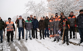 “Tüm Ekiplerimizle Sahadayız”