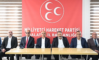 Er, AK Parti ve MHP Teşkilatlarıyla Bayramlaştı