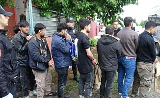 Malatya'da 25 Düzensiz Göçmen Yakalandı