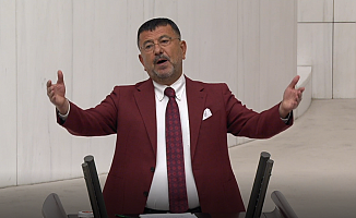 Ağbaba: "Kayısımız Ayakaltı Oldu" Deniyor Ama Kimse Oralı Olmuyor!