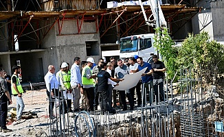 Vali Yavuz TOKİ Konutlarını İnceledi