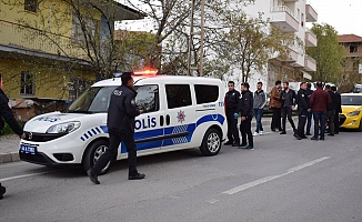 Husumetlilerini Alıkoymaya Çalışan 3 Zanlı Yakalandı