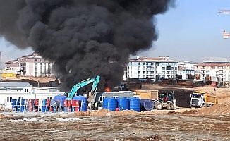 Yeşilyurt'ta İnşaat Şantiyesinde Çıkan Yangın Korkuttu